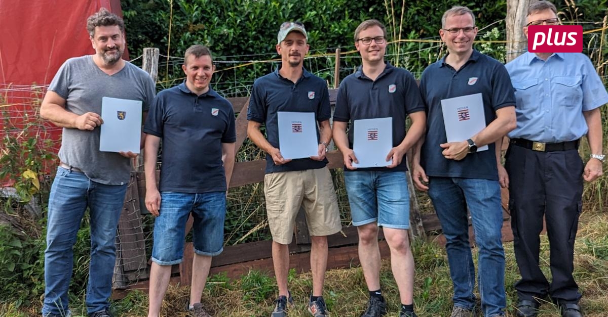 Oberjosbacher feiern 90jähriges Bestehen ihrer Feuerwehr Echo Online